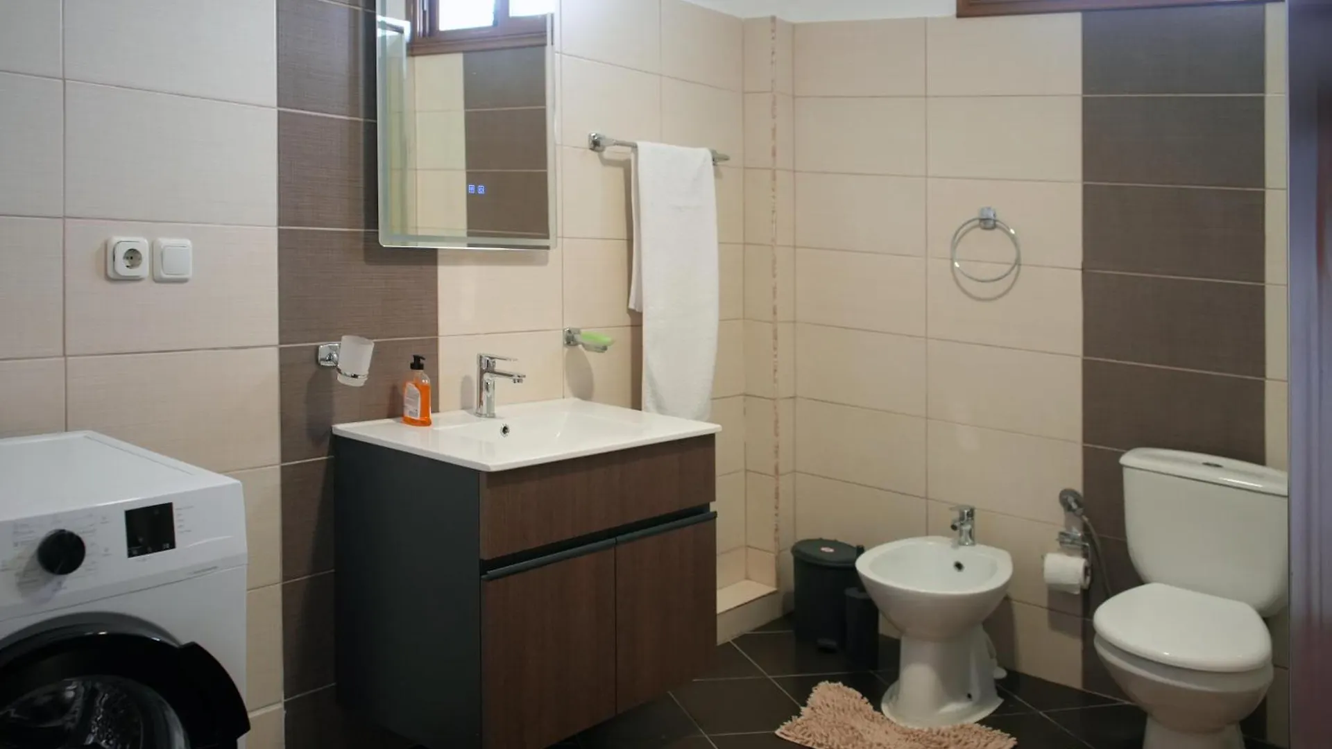 Melek Luxury Apartment Unit 16 Gjirokaster 0*,